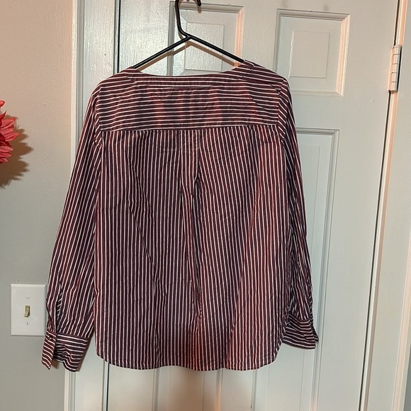 Talbots blouse - Picture 3 of 3